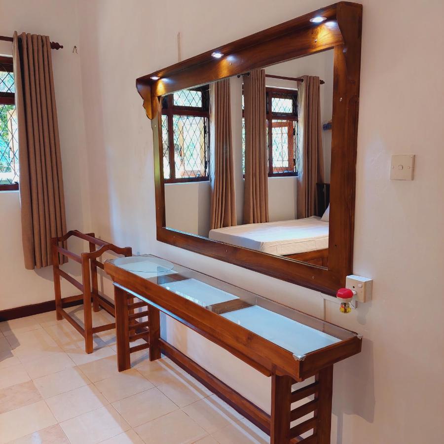 Golden Villa Kandy - "Free Pickup From Kandy " Екстериор снимка