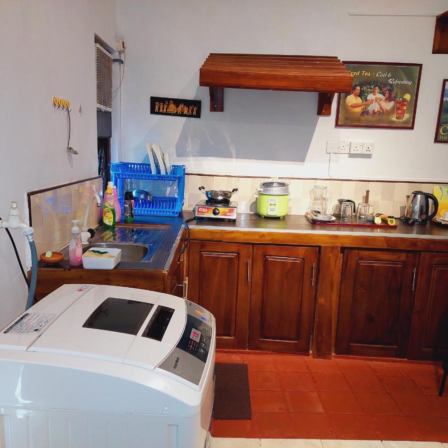 Golden Villa Kandy - "Free Pickup From Kandy " Екстериор снимка
