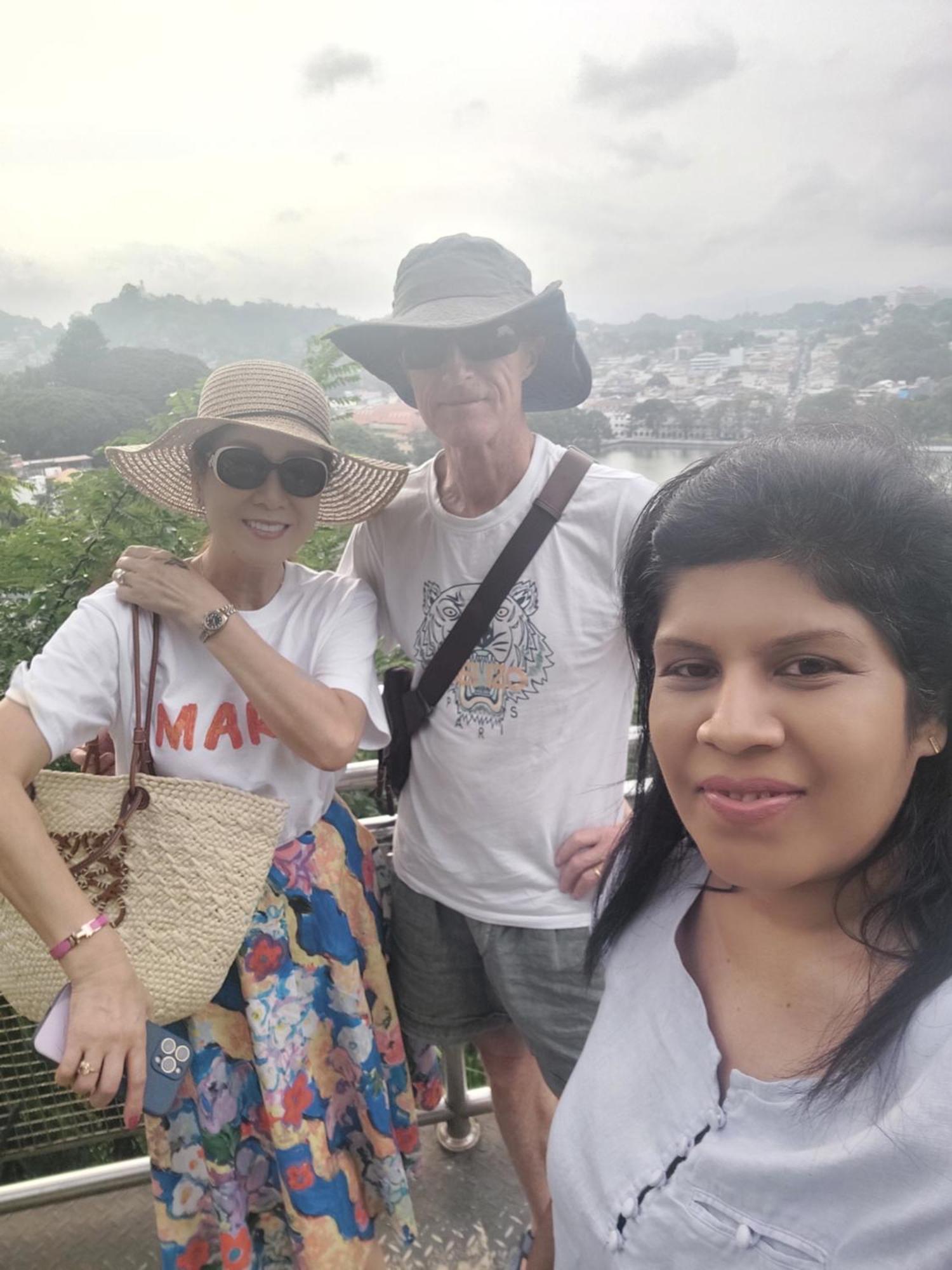 Golden Villa Kandy - "Free Pickup From Kandy " Екстериор снимка