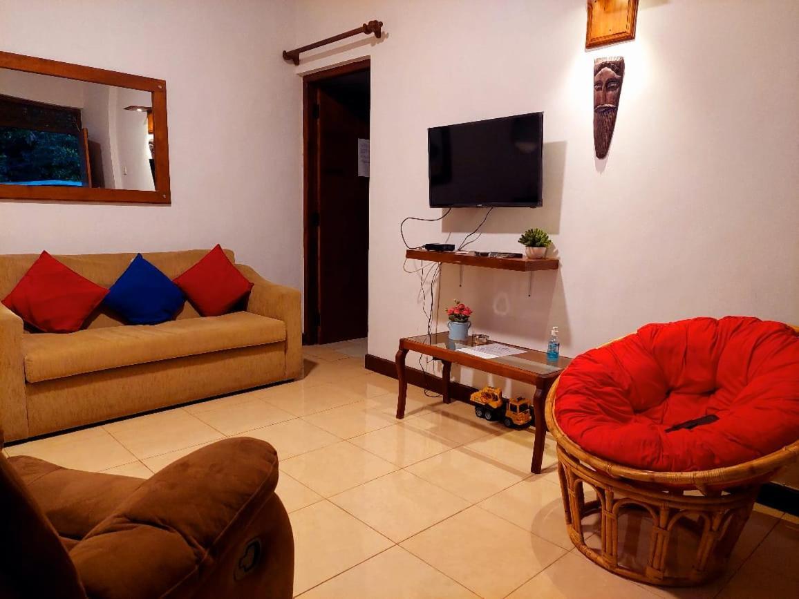 Golden Villa Kandy - "Free Pickup From Kandy " Екстериор снимка